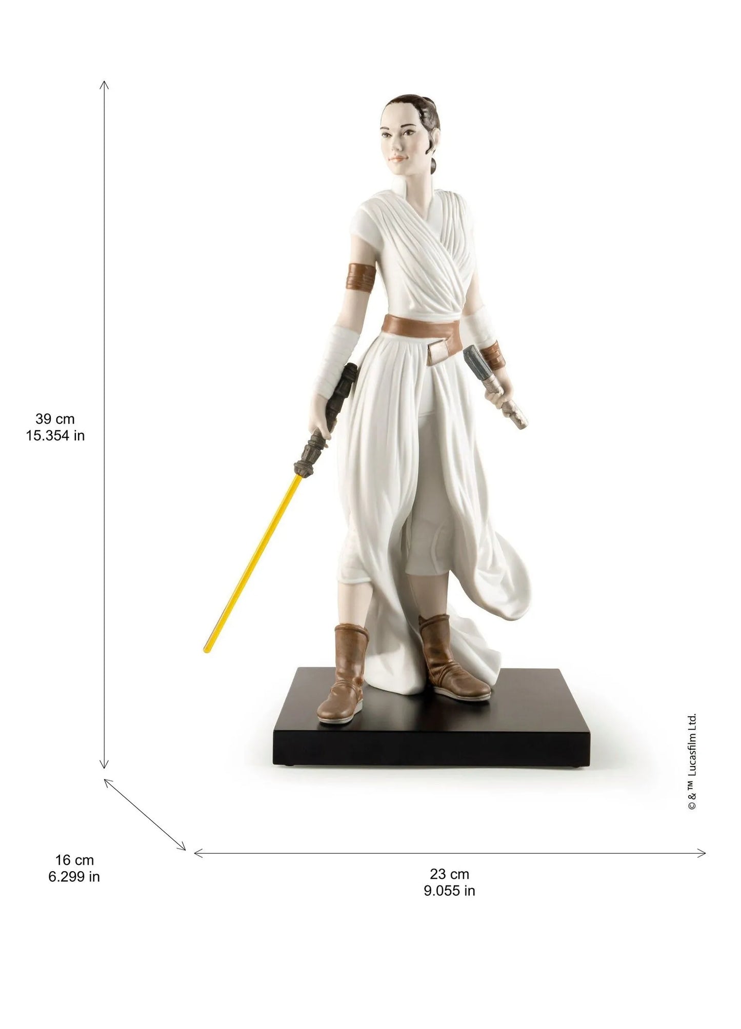 Lladro Rey™ Sculpture