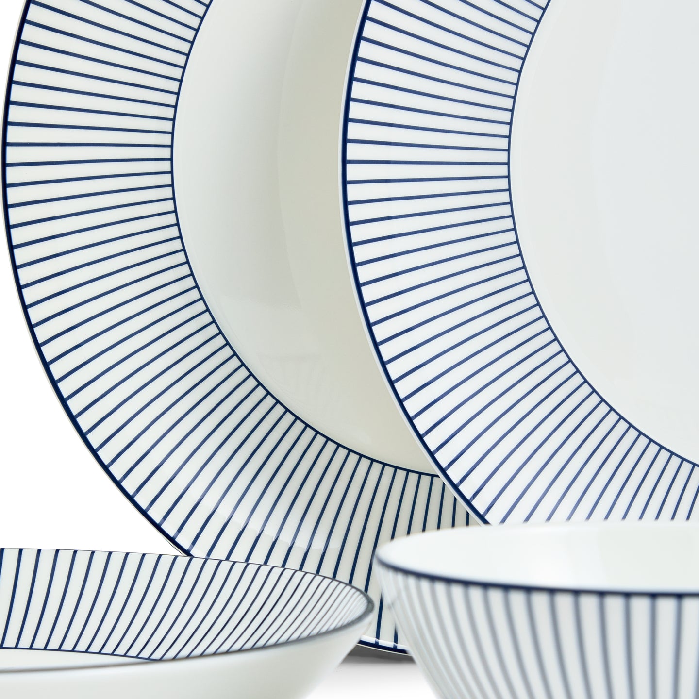 Wedgwood Gio Pinstripe Dinner Set of 8 White