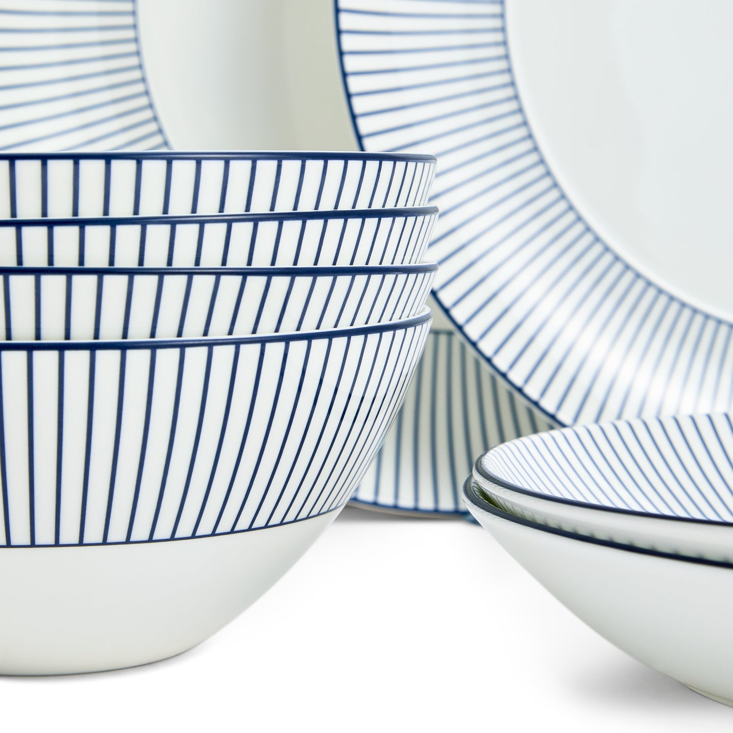 Wedgwood Gio Pinstripe 12 Piece Set White