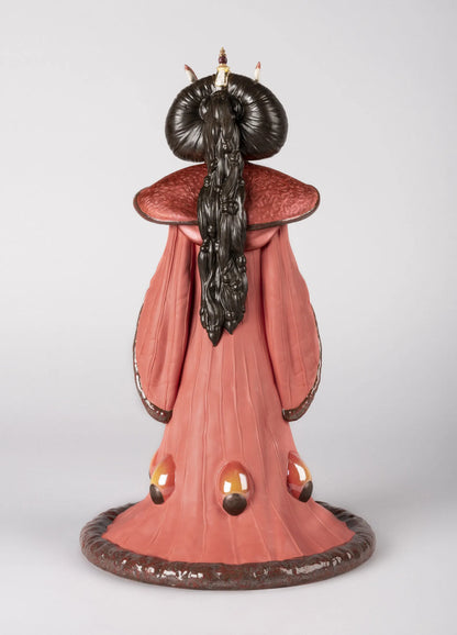 Lladro Queen Amidala™ in the Throne Room Sculpture. Limited Edition