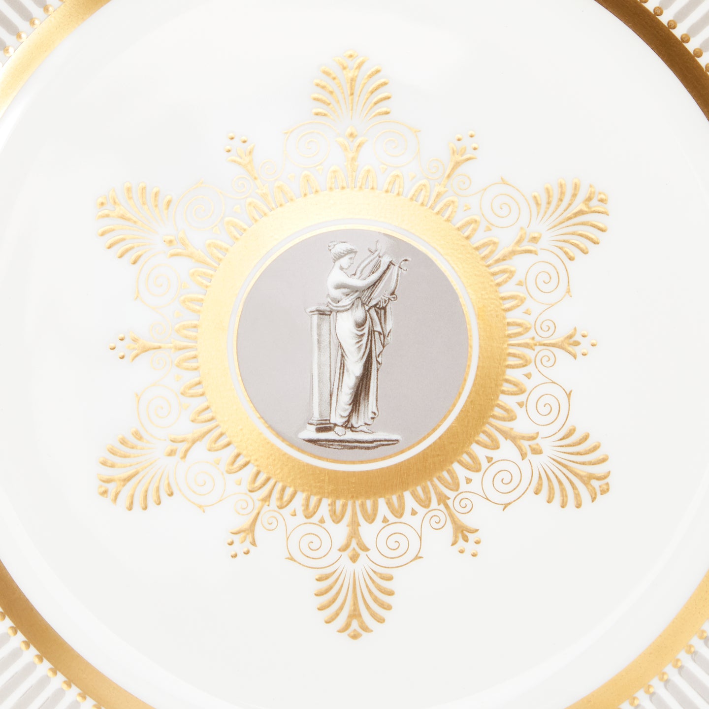 Wedgwood Anthemion Grey Plate 22.8cm