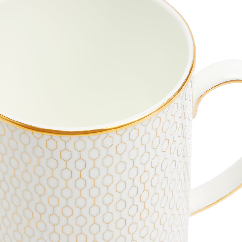 Wedgwood Gio Gold 16 Piece Dinner Set