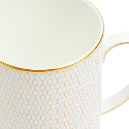 Wedgwood Gio Gold 16 Piece Dinner Set