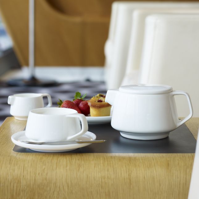 Noritake Air by Marc Newson Teapot