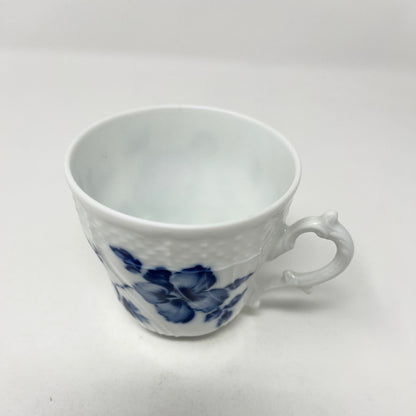 Richard Ginori Rose Blu Teacup