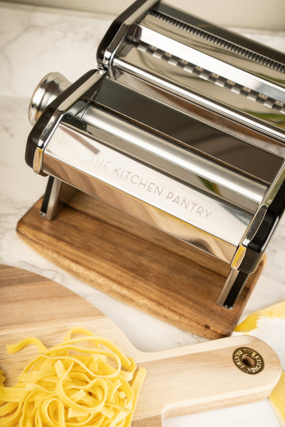 The Kitchen Pantry Pasta Machine