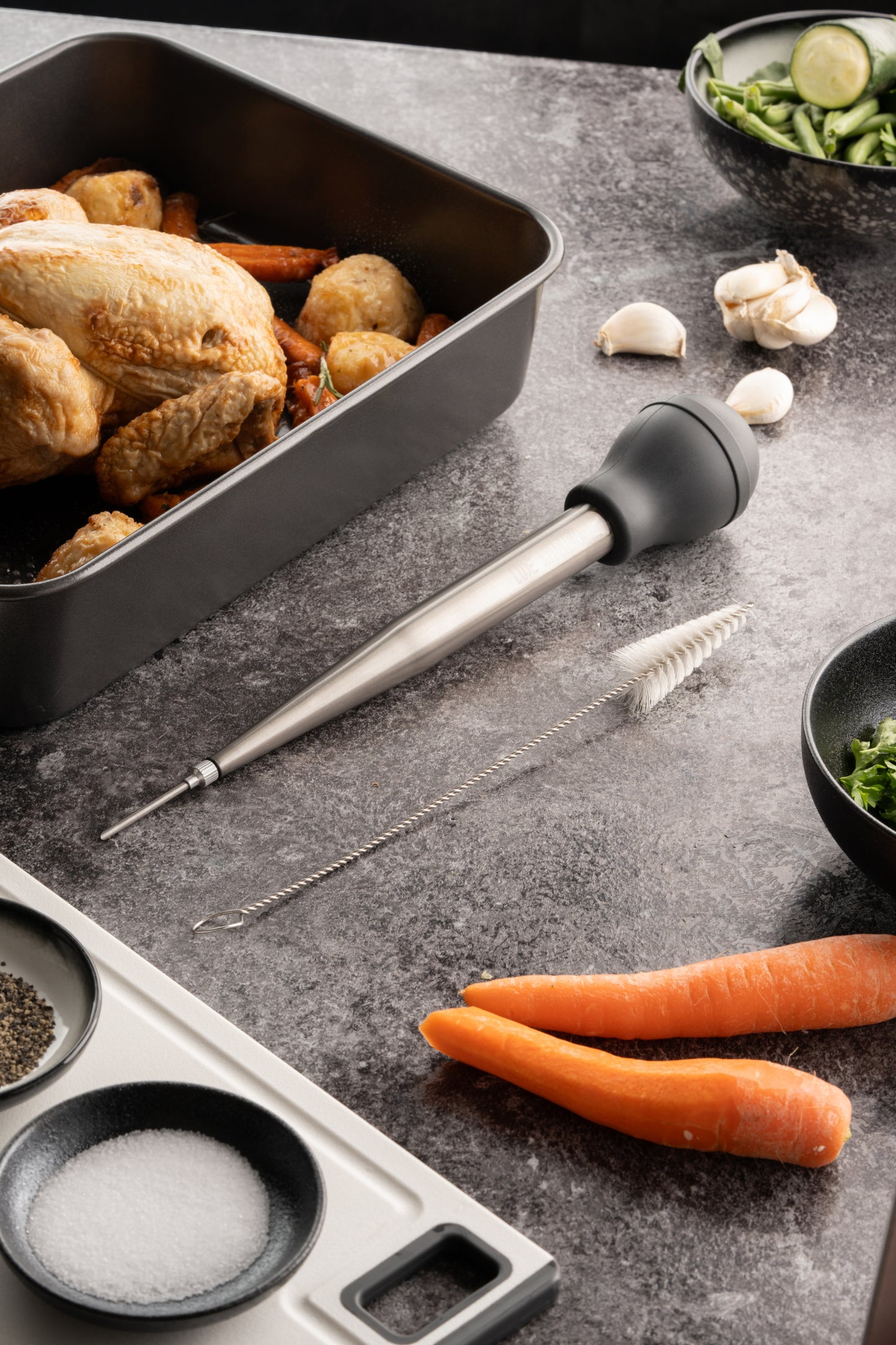 Luxe Baster With Cleaning Brush