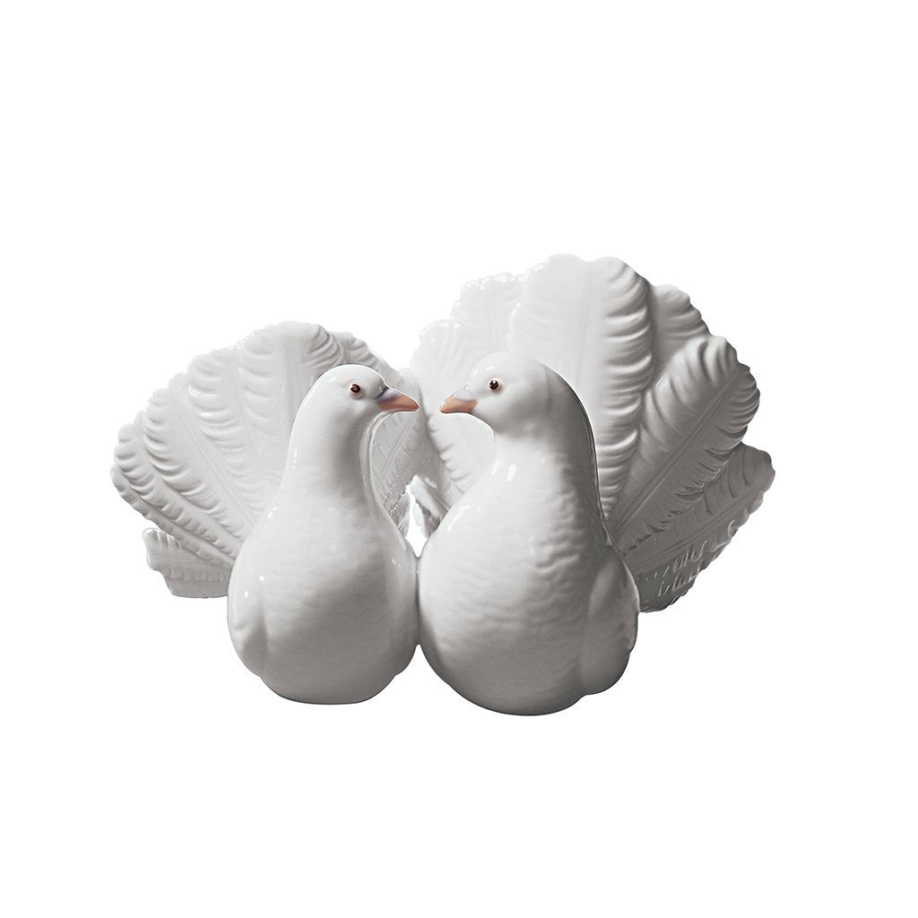 Lladro Couple of Doves