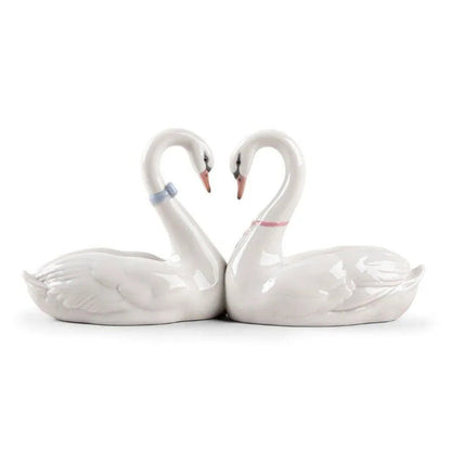 Lladro Endless Love Mini-Goviers