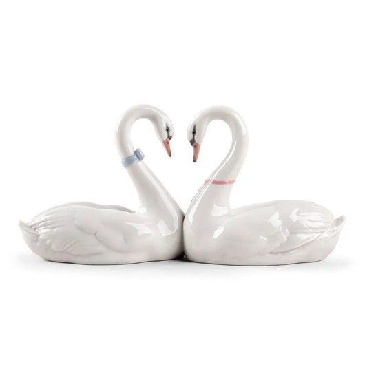 Lladro Endless Love Mini-Goviers