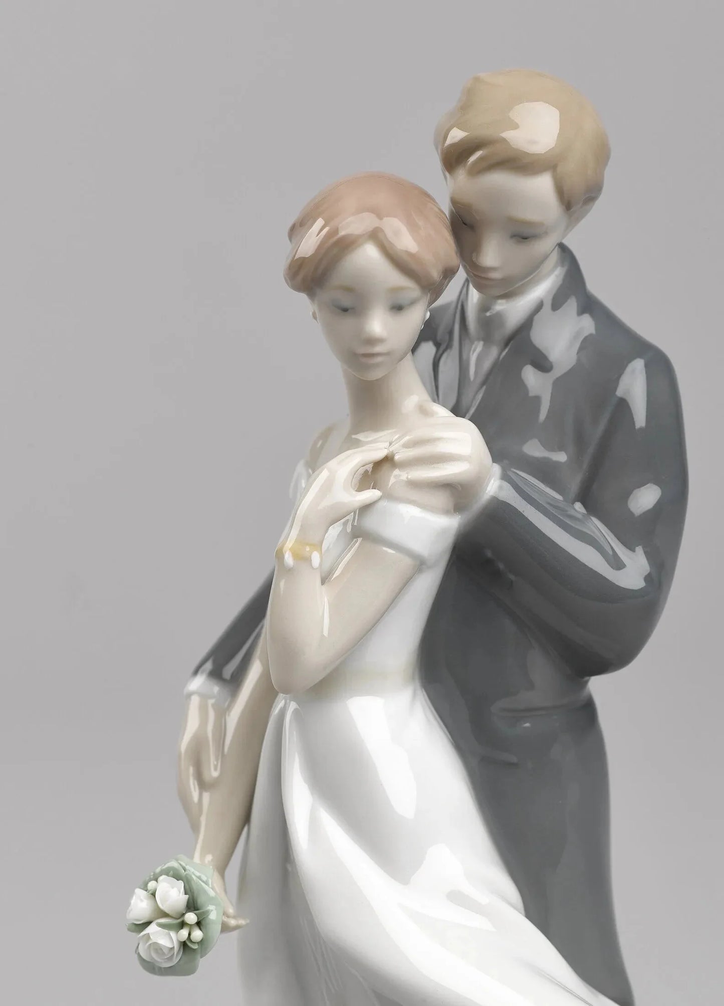 Lladro Everlasting Love-Figurines-Goviers