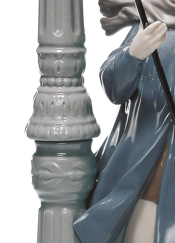 Lladro Lamplighter-Goviers