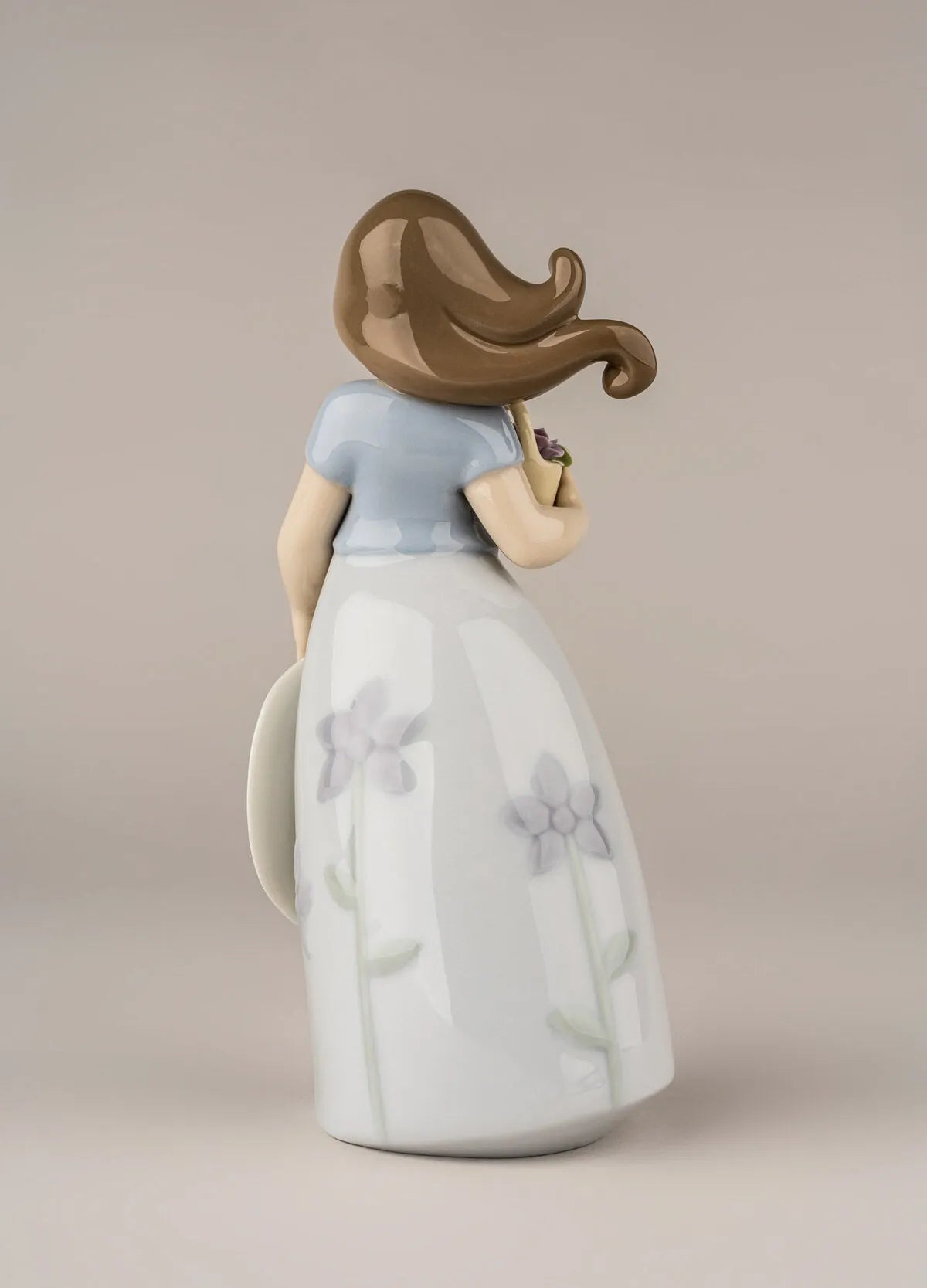 Lladro Little Violet-Goviers