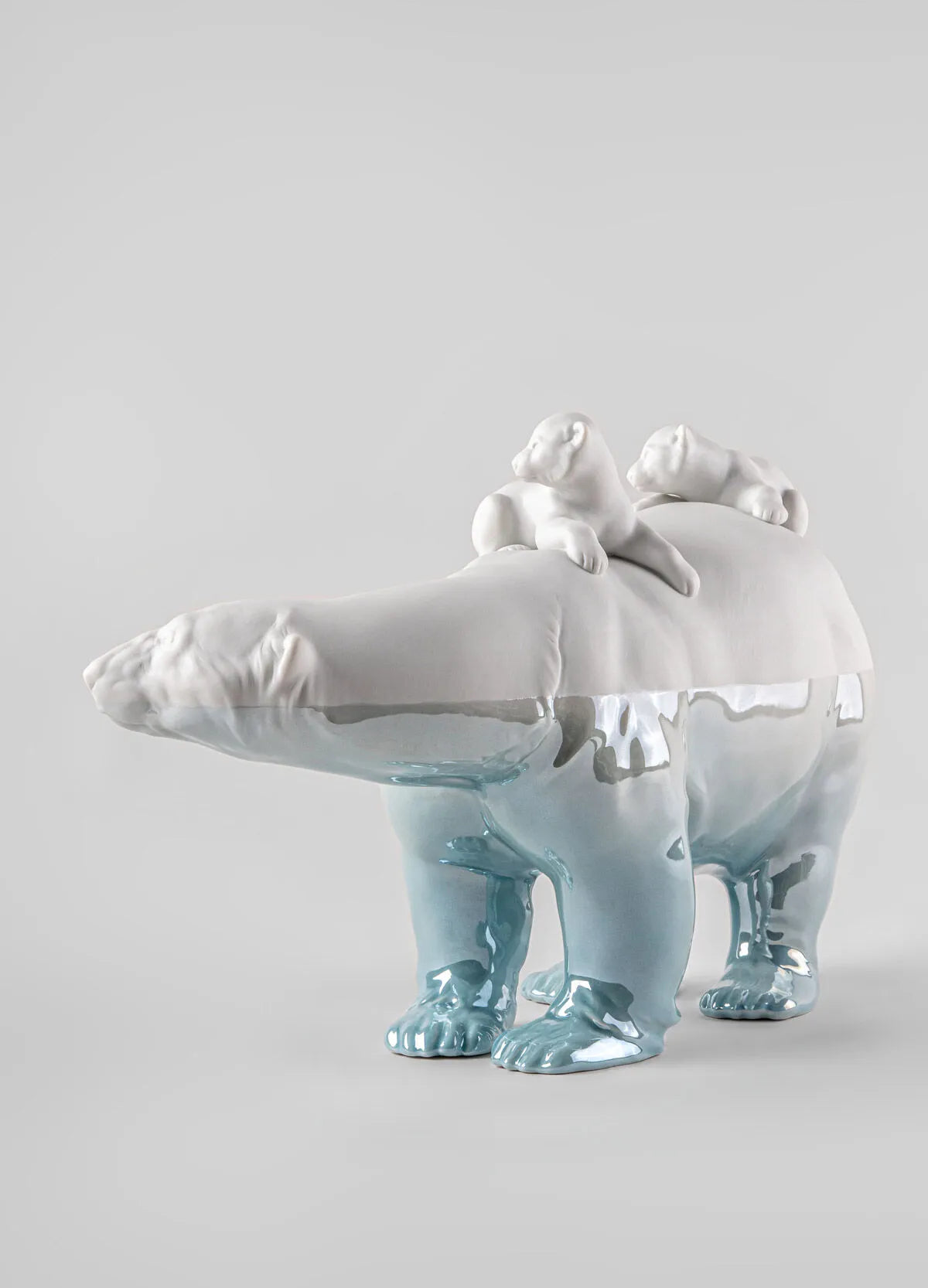Lladro Mummy Bear And Babies Underwarter-Goviers