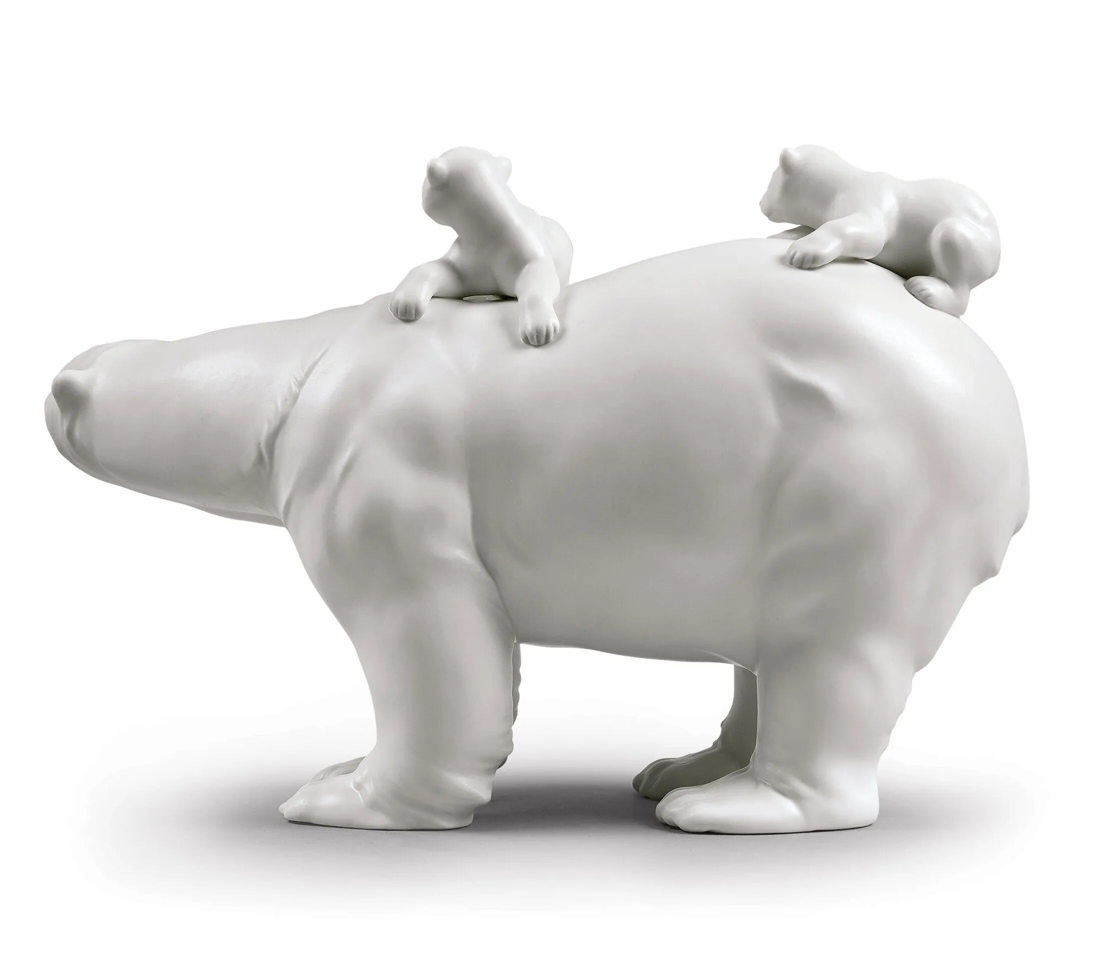 Lladro Mummy Polar Bear and Babies