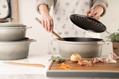 Mary Berry At Home Round Casserole Pan 24cm