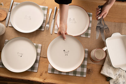 Woodbury Lane Chicken Dinner Plate