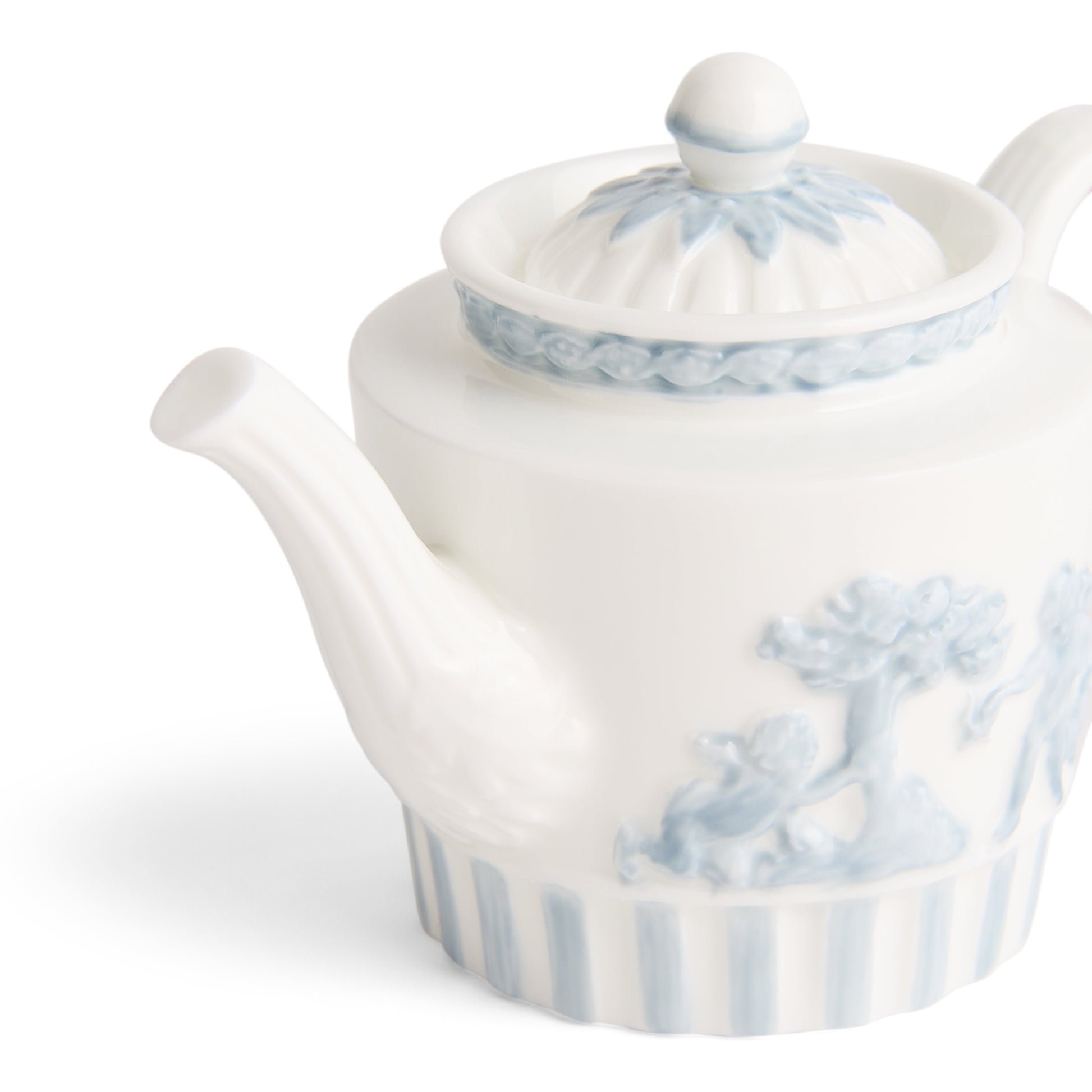 Wedgwood Christmas 2026 Host Ornament-Goviers