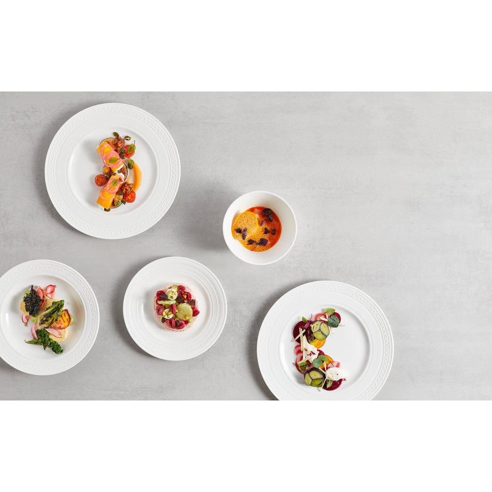 Wedgwood Intaglio 21 Piece Dinner Set