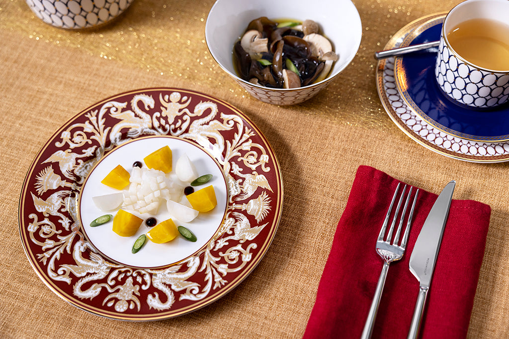 Wedgwood Renaissance Red Florentine Accent Plate 23cm