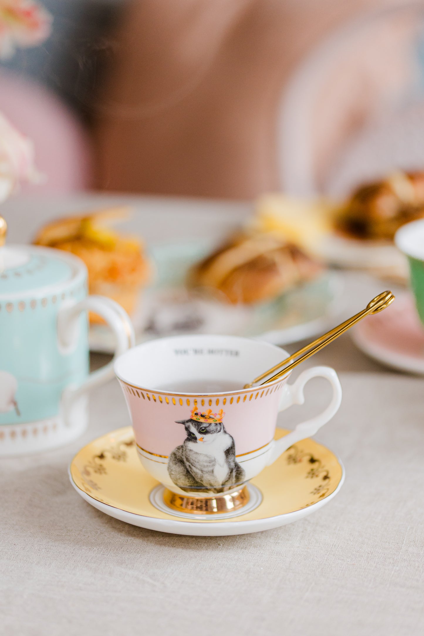 Yvonne Ellen Best Of British Teacup and Saucer Set of 2