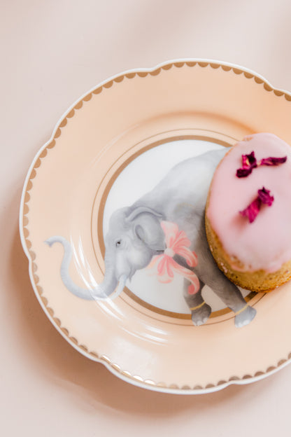 Yvonne Ellen Cake Plate - Elephant