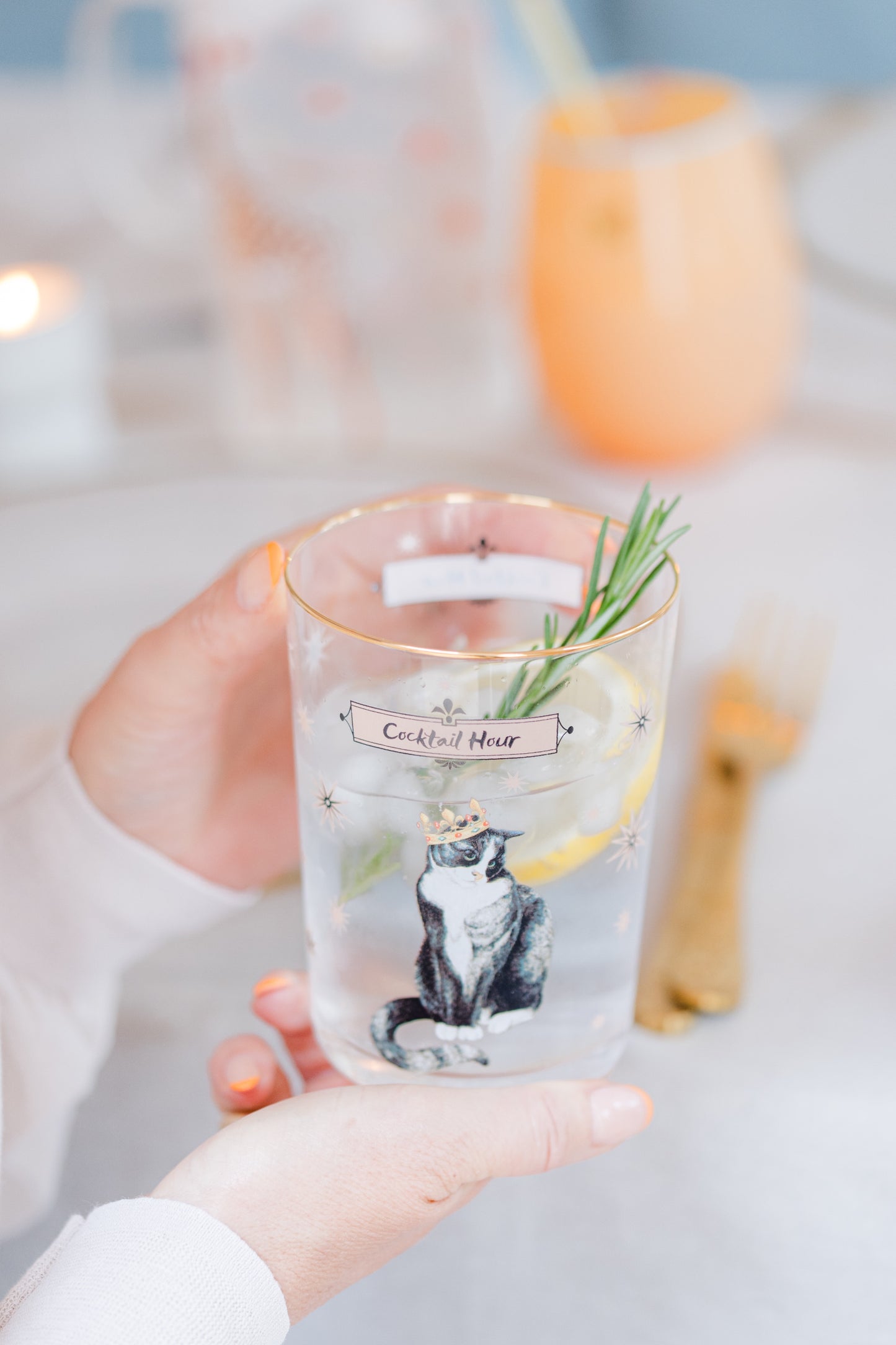 Yvonne Ellen Hi Ball - Cat