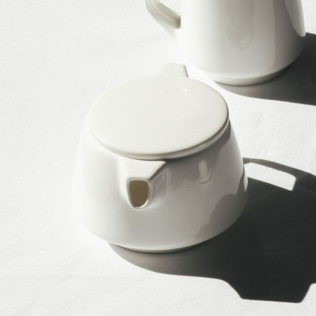 Noritake Air by Marc Newson Teapot