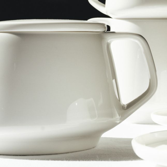 Noritake Air by Marc Newson Teapot