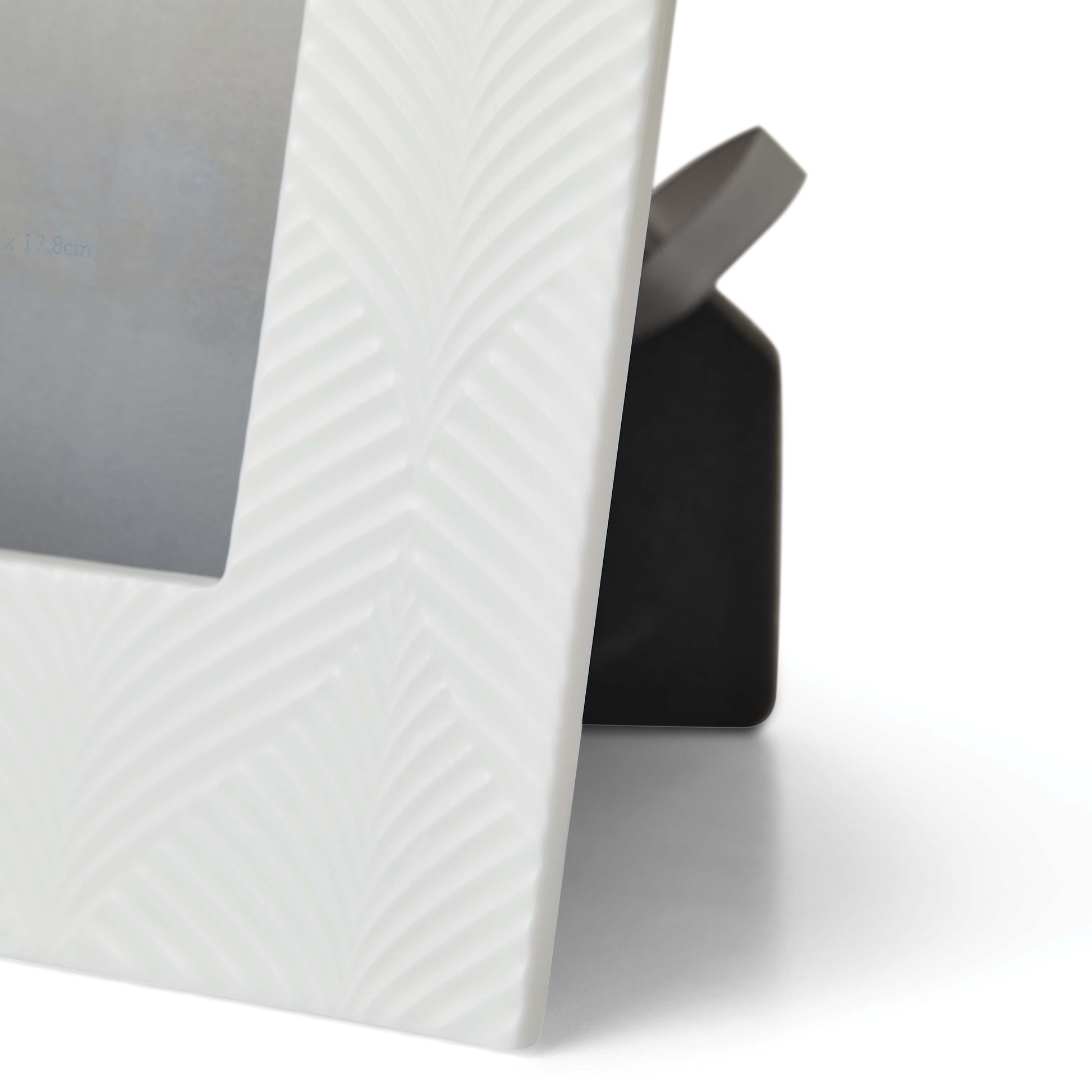 Wedgwood White Folia Picture Frame | 1 ONLY-Home-Goviers